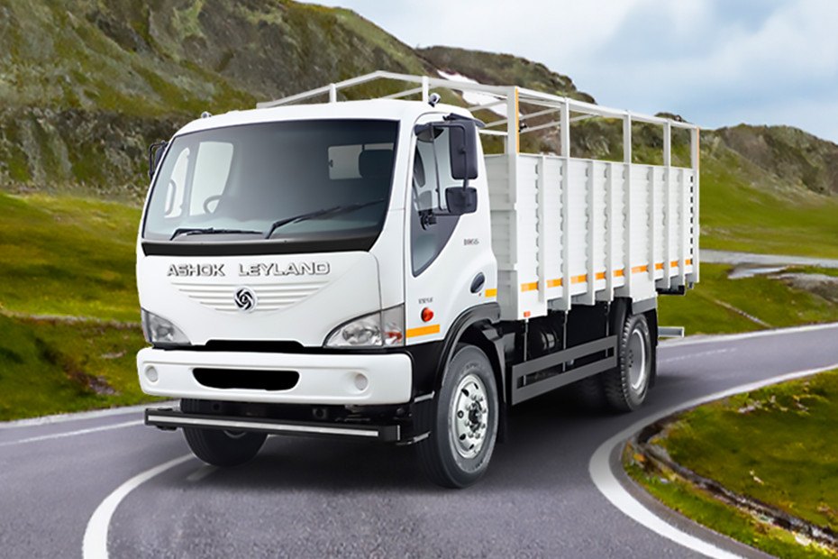 BOSS Ashok Leyland BOSS 1215 4500/FSD/20 ft Price in India