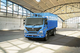 JEEPS VOOR DE LANDBOUW, OVER OORLOGSJAREN EN VREDESJEEPS IN DE JAREN VAN WEDEROPBOUW JEEPS VOOR DE LANDBOUW, OVER OORLOGSJAREN EN VREDESJEEPS IN DE JAREN VAN WEDEROPBOUW